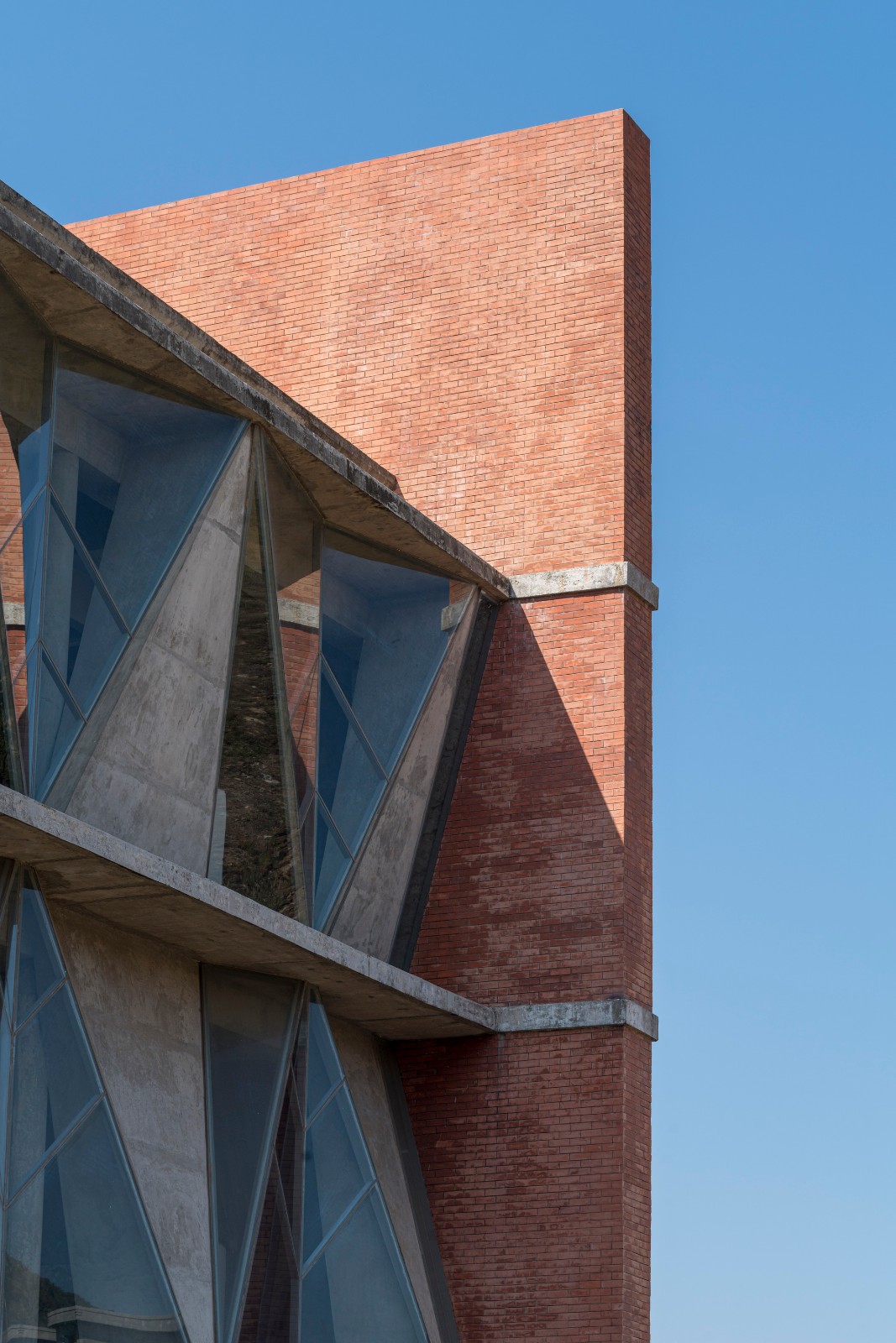 BIM建筑|Manshakti Mindgym 博物馆 / Design Workshop