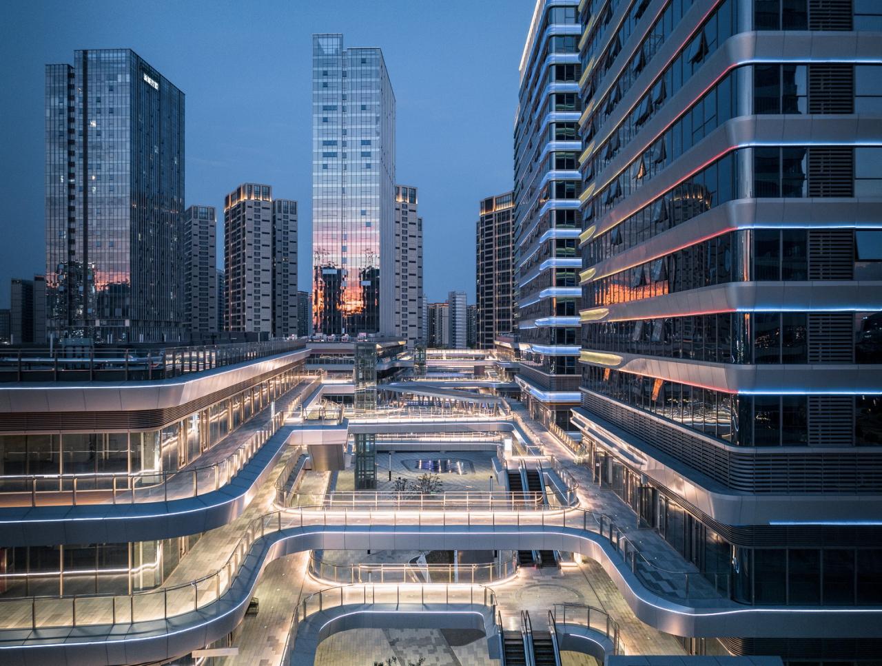 BIM建筑|Moc芯光里·苏州高铁新城复合商业街区 / 简和建筑