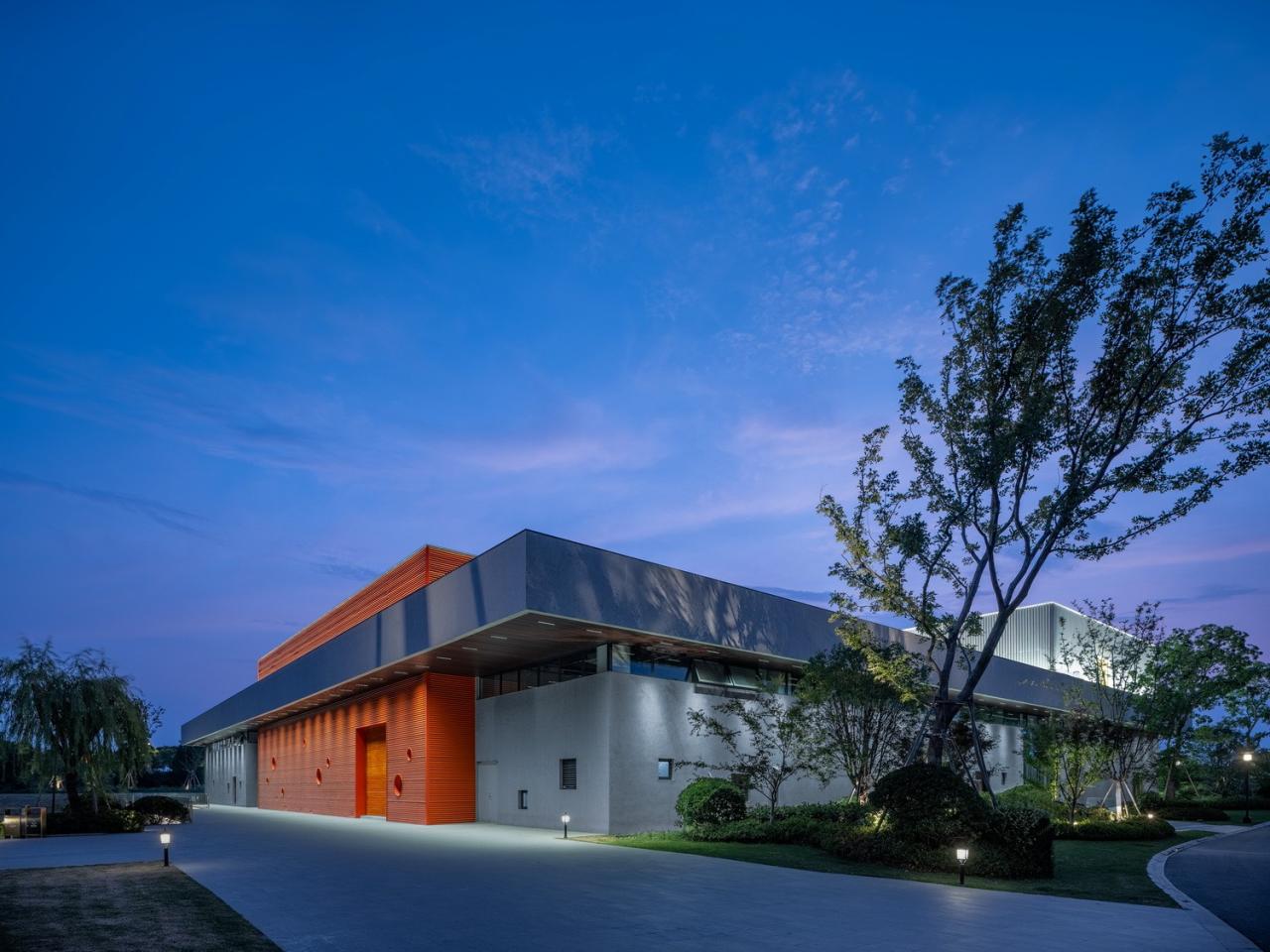 BIM建筑|乐活集盒：南京雅达 · 子罗城 / line+建筑事务所、gad