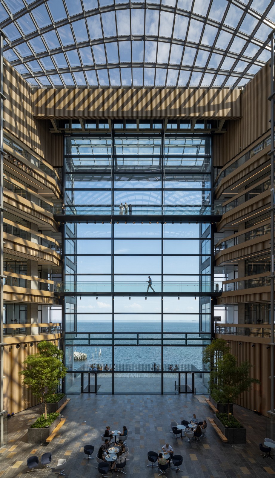 BIM建筑|辉凌制药总部 / Foster + Partners