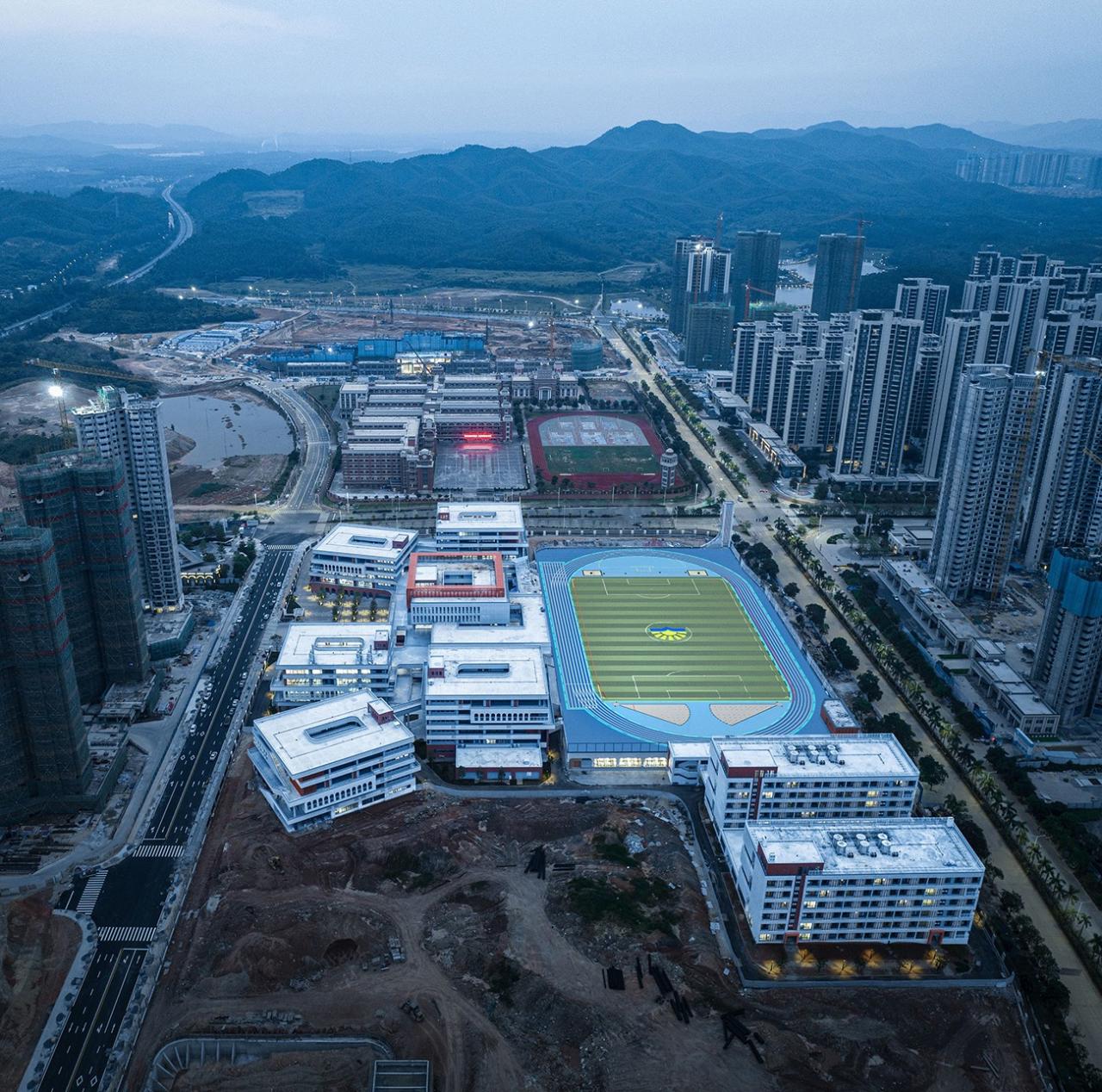 BIM建筑|台山市广旭实验学校 / 象外营造工作室