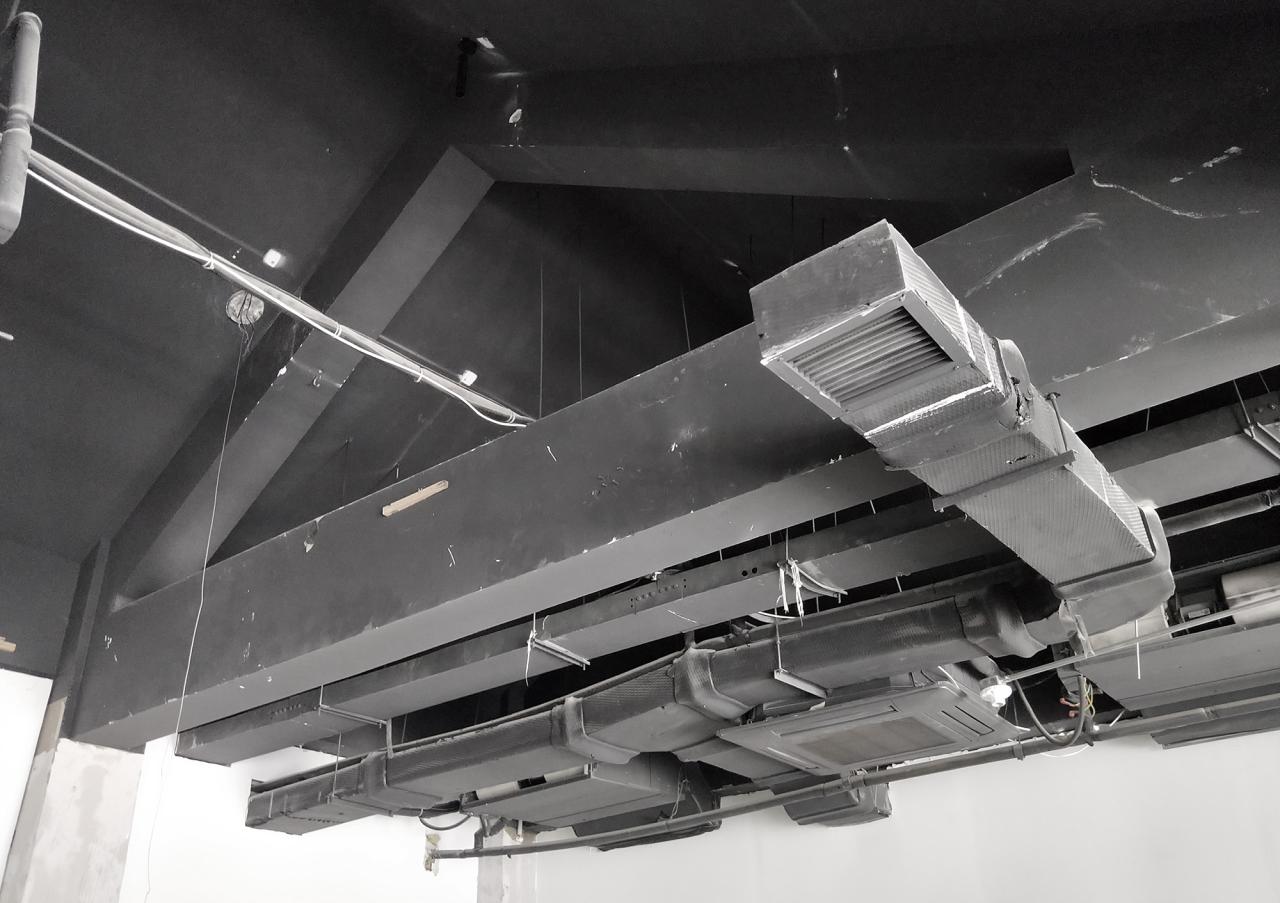 BIM建筑|融新于旧，与时并进：济南蔚来中心 / LUKSTUDIO芝作室