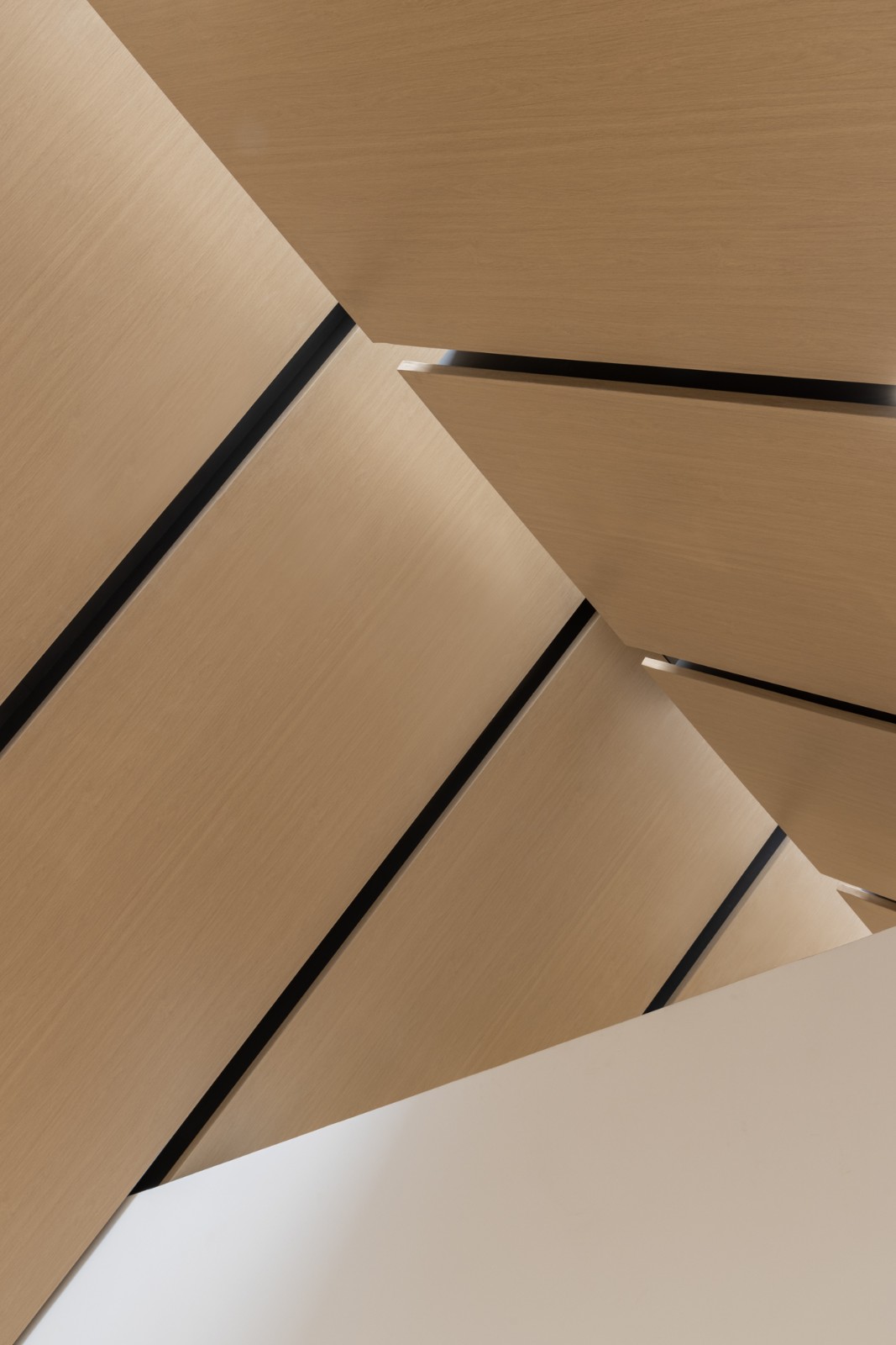 BIM建筑|融新于旧，与时并进：济南蔚来中心 / LUKSTUDIO芝作室