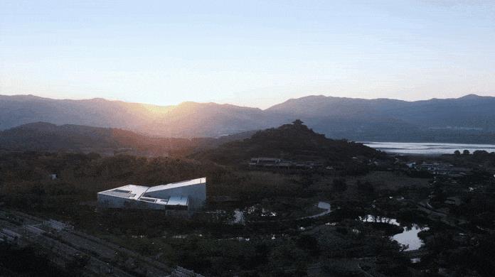 BIM建筑|雅达剧院：山林与舞台 / goa大象设计