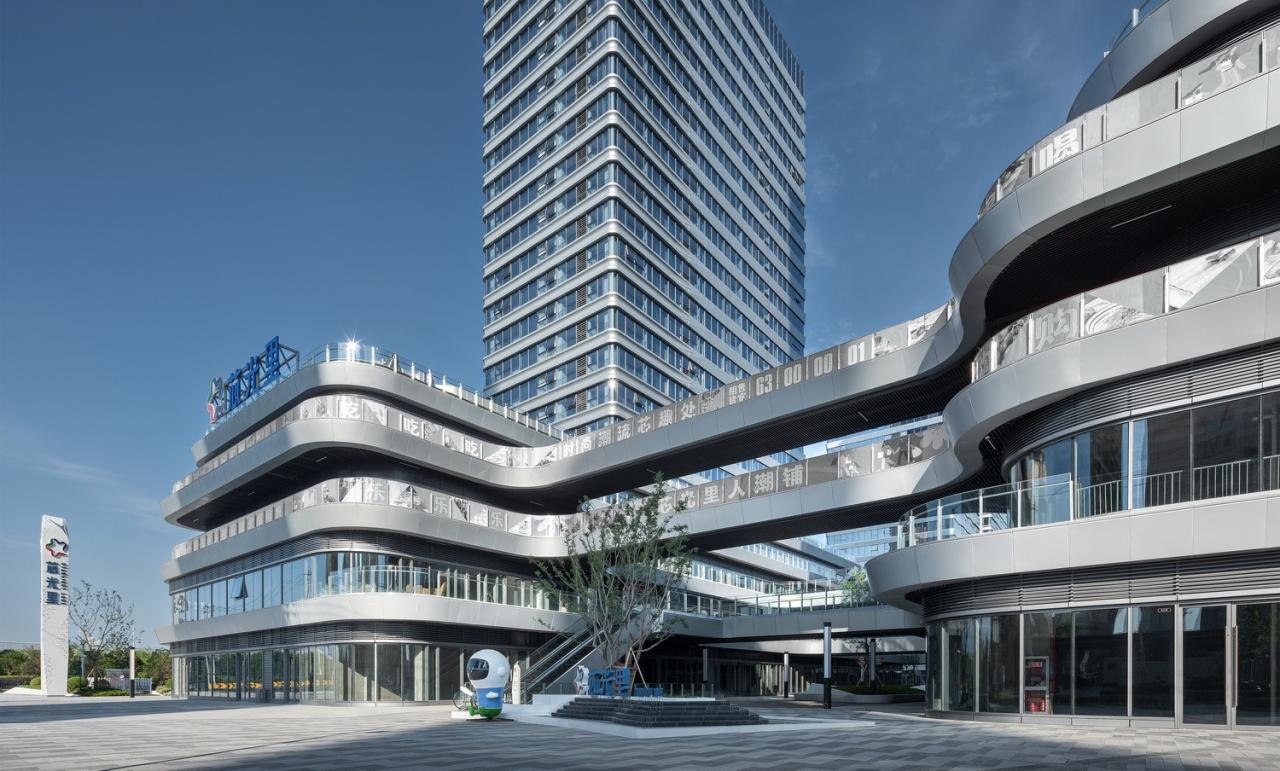 BIM建筑|Moc芯光里·苏州高铁新城复合商业街区 / 简和建筑