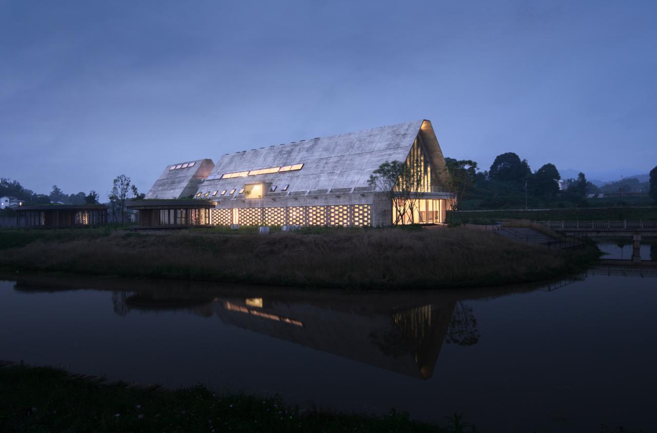 BIM建筑|释放天性的乡村俱乐部 ：江小白的一亩三分地 JOYBO FARM / 未见筑设计事务所