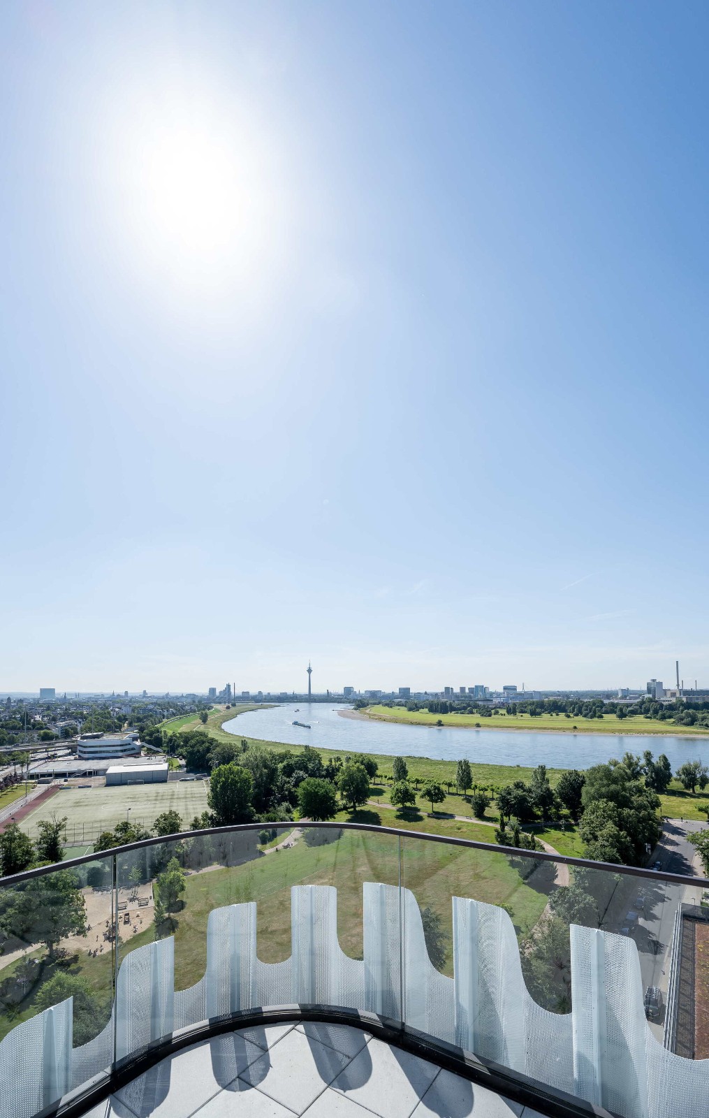 BIM建筑|RKM740“拉链” 塔楼 / J. Mayer H. Architects