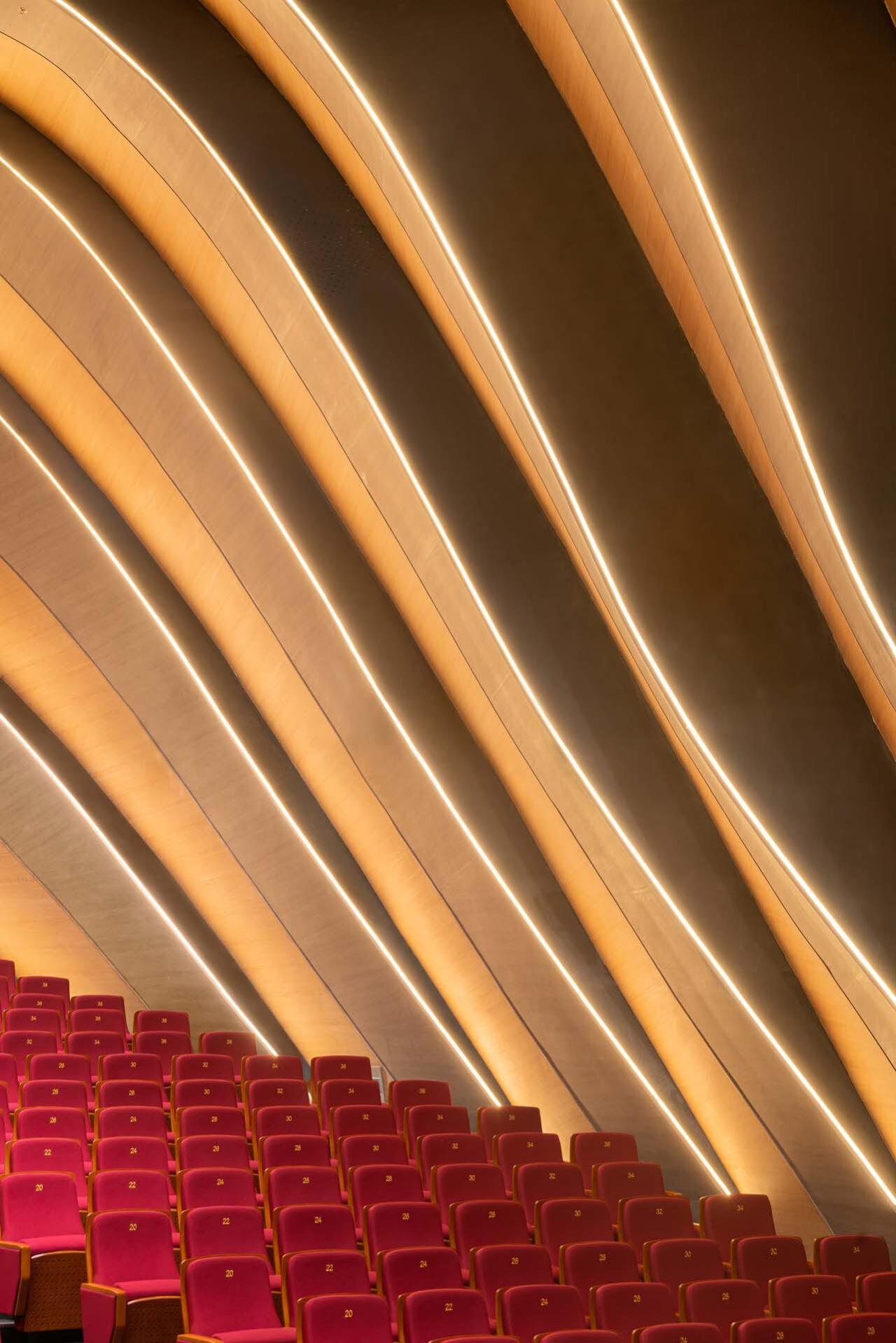 BIM建筑|响水文化艺术中心 / ATAH介景建筑