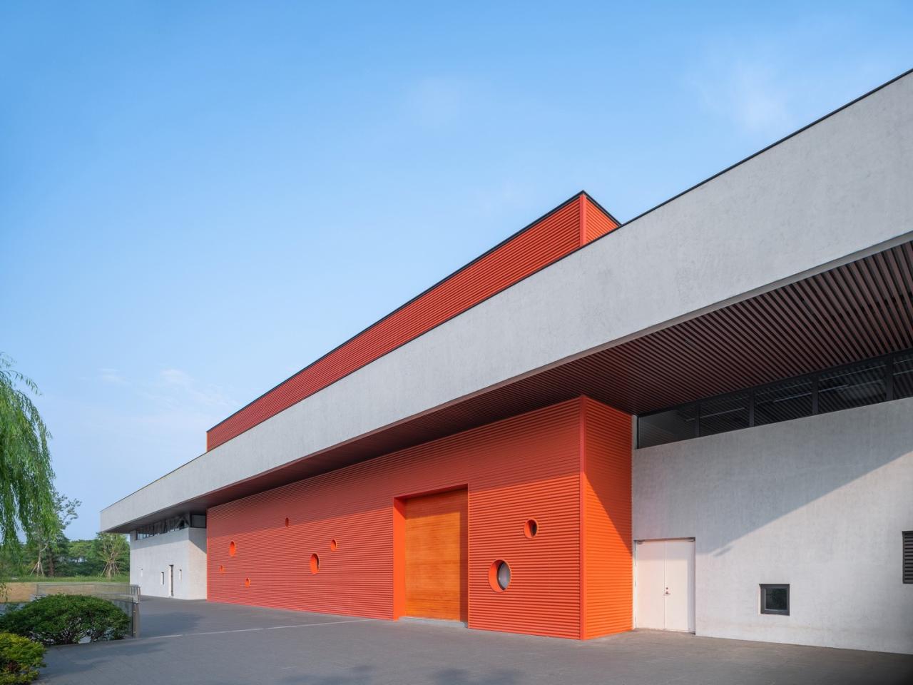 BIM建筑|乐活集盒：南京雅达 · 子罗城 / line+建筑事务所、gad