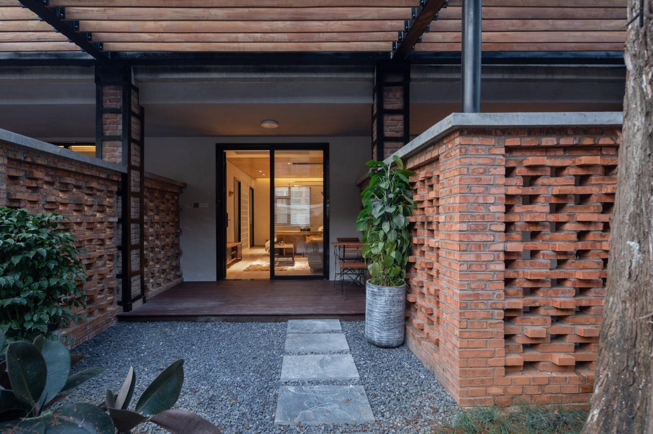 BIM建筑|龙游溪口镇乡村未来社区圃舍·溪口共享民宿 / 上海严旸建筑设计工作室