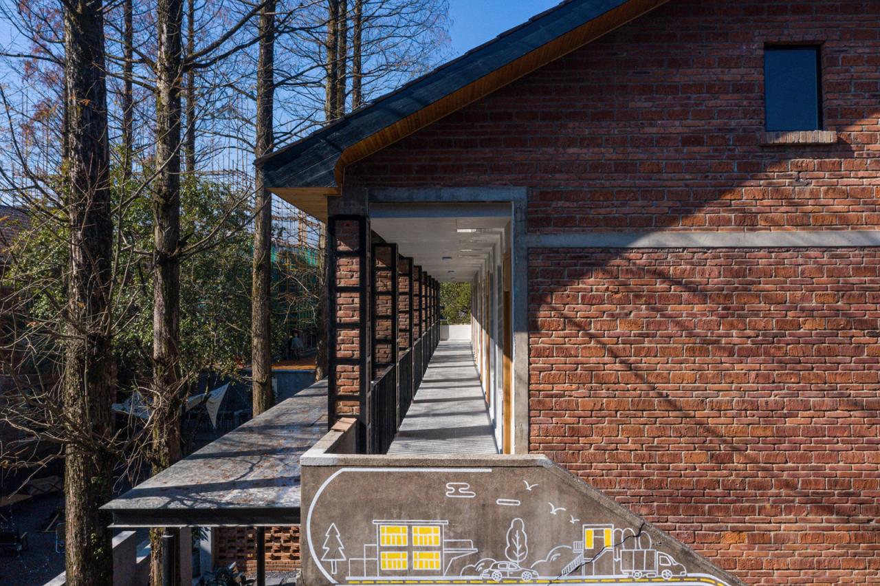 BIM建筑|龙游溪口镇乡村未来社区圃舍·溪口共享民宿 / 上海严旸建筑设计工作室