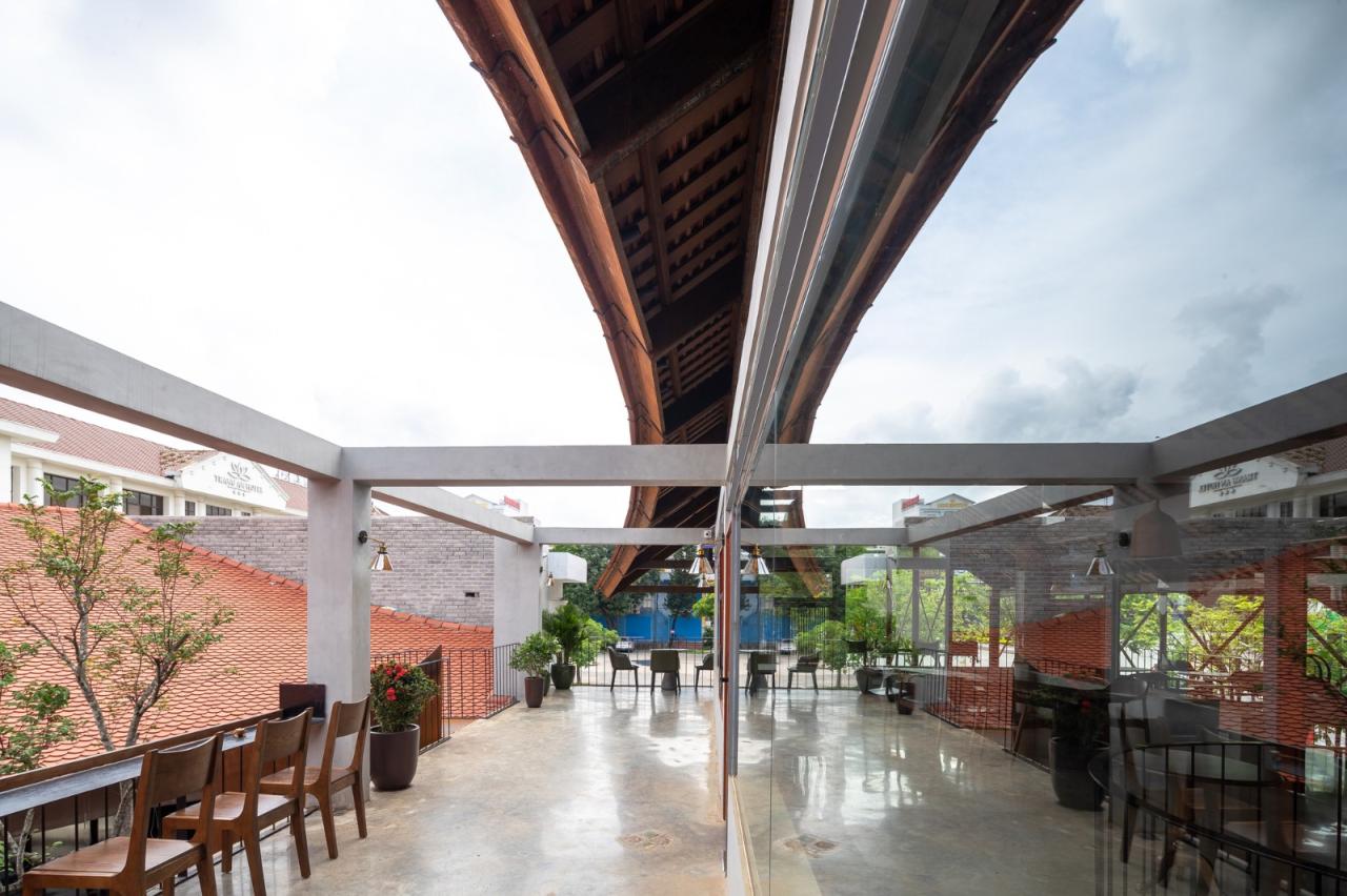 BIM建筑|May 咖啡厅和面包店 / FeA