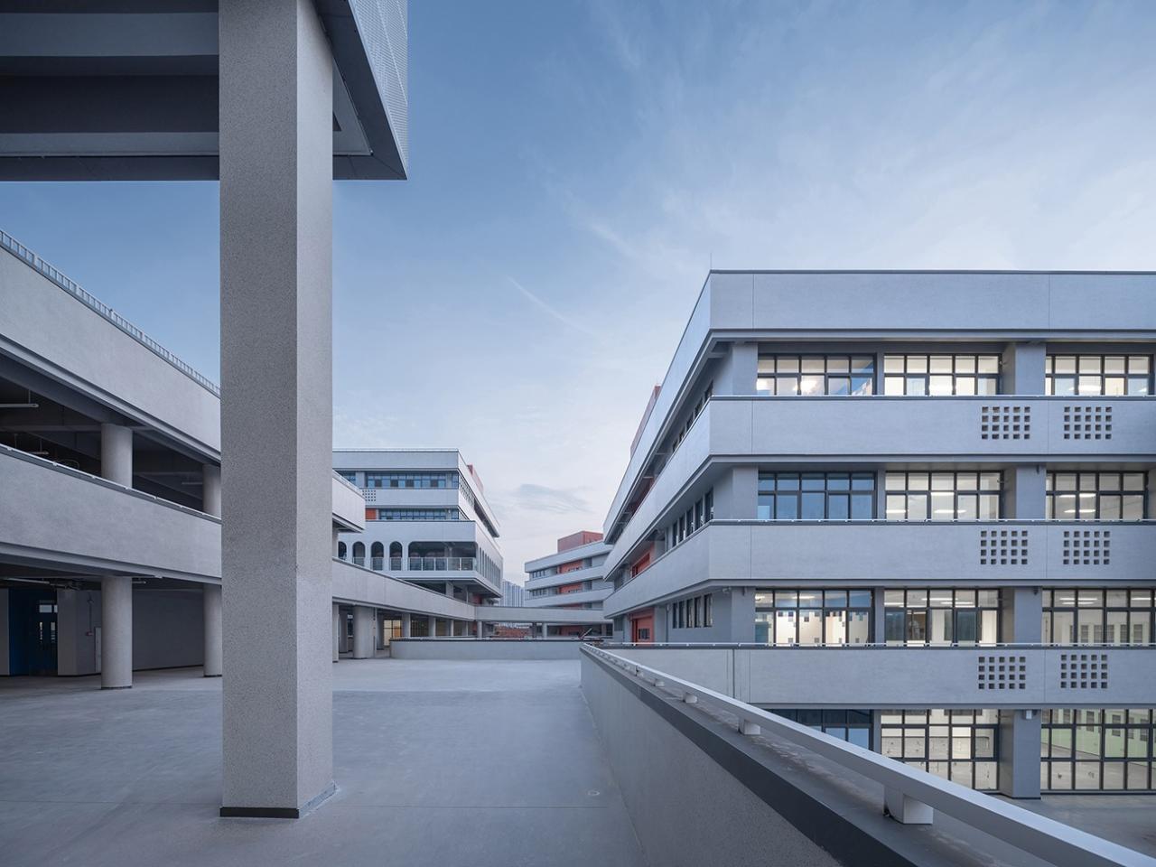 BIM建筑|台山市广旭实验学校 / 象外营造工作室