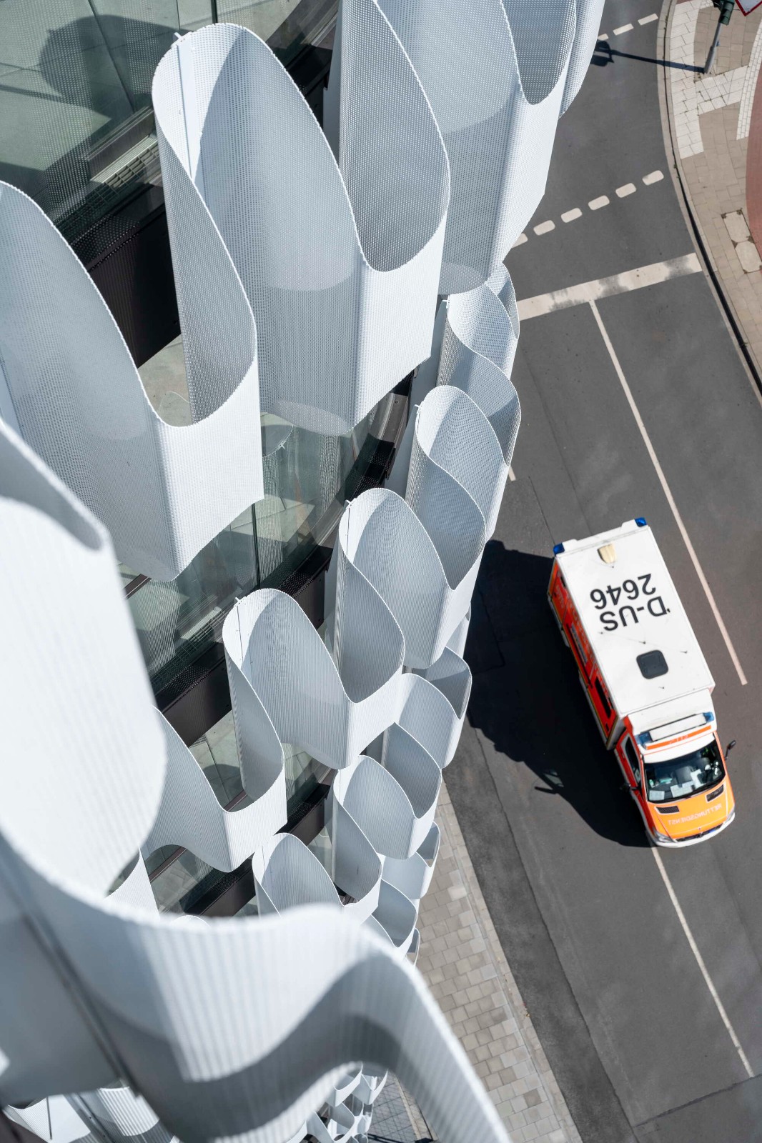 BIM建筑|RKM740“拉链” 塔楼 / J. Mayer H. Architects