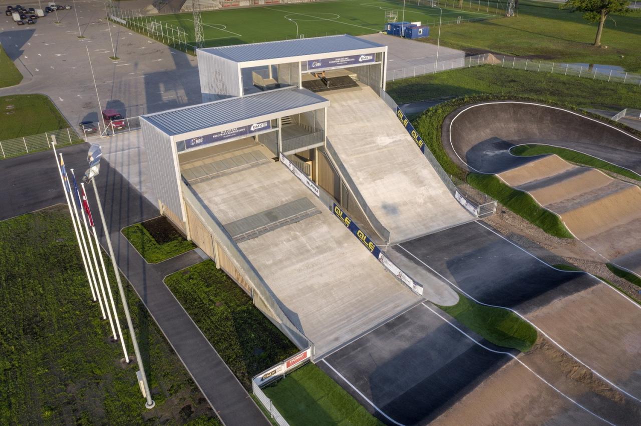 BIM建筑|奥运冠军 Maris Strombergs 的 BMX 赛道 / Balta Istaba