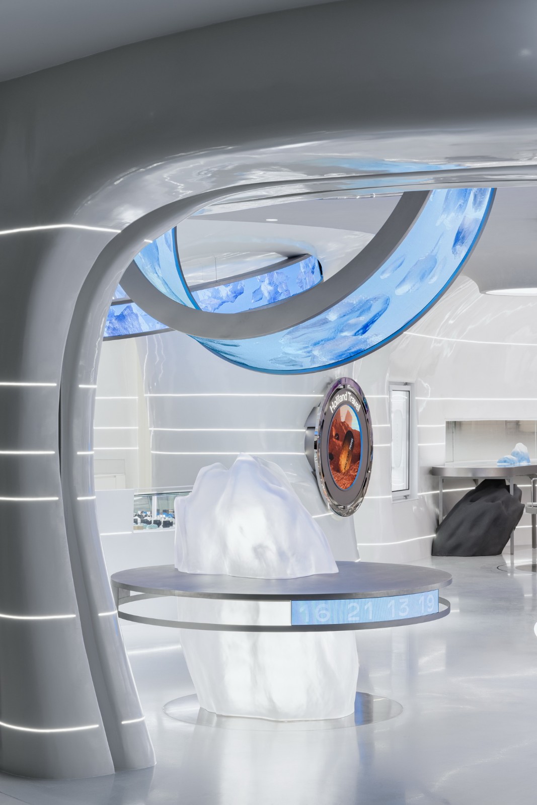 BIM建筑|HOLILAND TRAVEL：平行宇宙的未来叙事主义 / SLT设计咨询有限公司