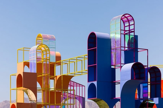 BIM建筑|科切拉出现超现实的钢结构游乐场