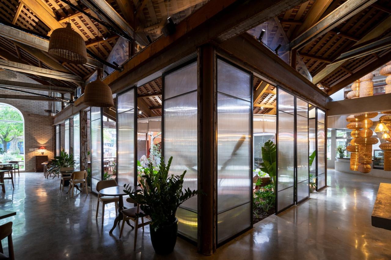 BIM建筑|May 咖啡厅和面包店 / FeA