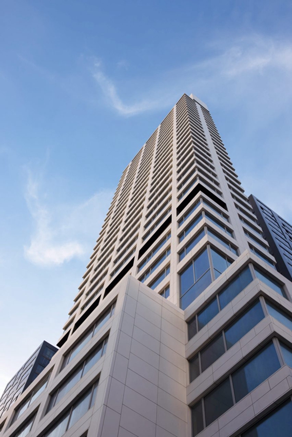 BIM建筑|西扎在曼哈顿完成石灰石覆盖的摩天大楼