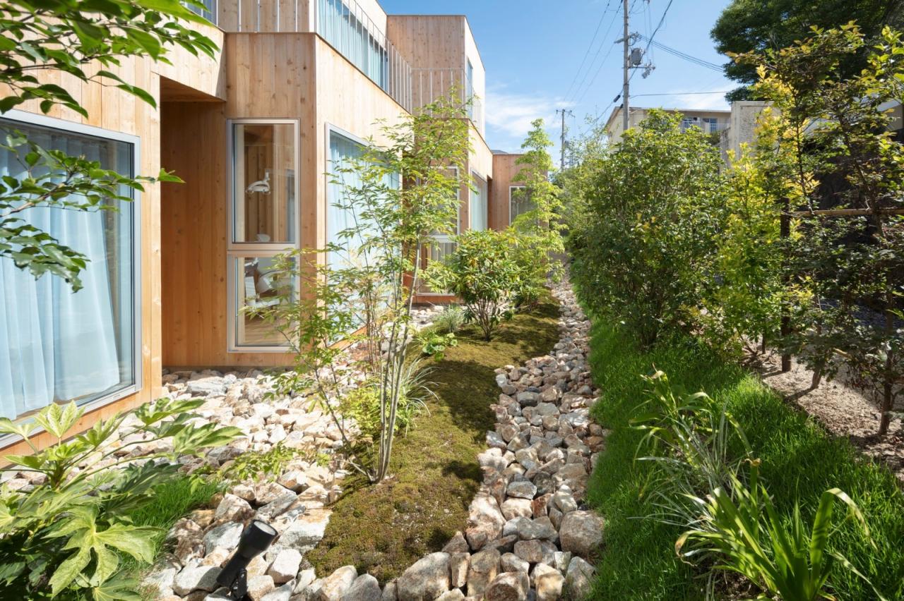 BIM建筑|森林中的牙医诊所 / YYA / Yusuke Yoshino Architects