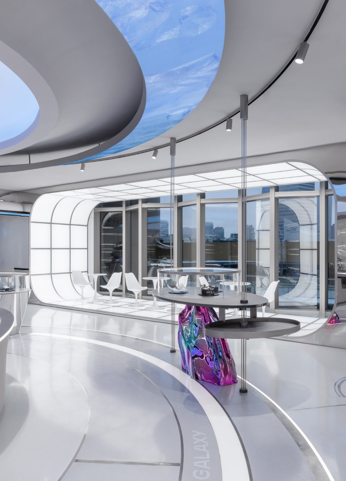 BIM建筑|HOLILAND TRAVEL：平行宇宙的未来叙事主义 / SLT设计咨询有限公司