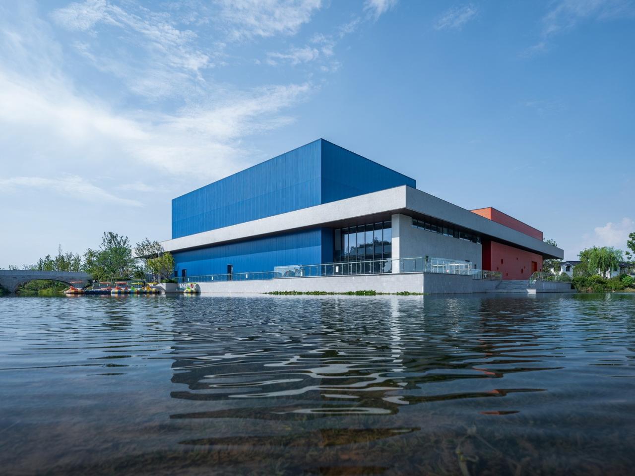 BIM建筑|乐活集盒：南京雅达 · 子罗城 / line+建筑事务所、gad