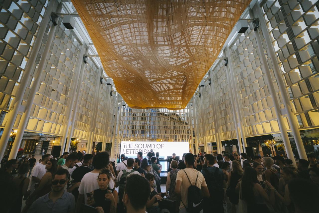 BIM建筑|可拆卸陶瓷结构，瓦伦西亚集市场馆 / Miguel Arraiz + Arqueha