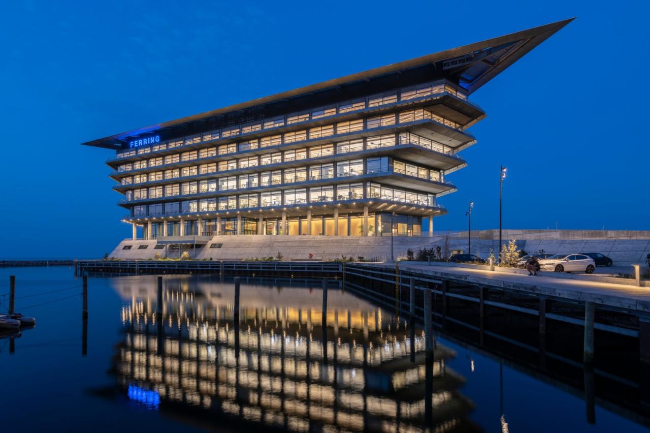 BIM建筑|辉凌制药总部 / Foster + Partners