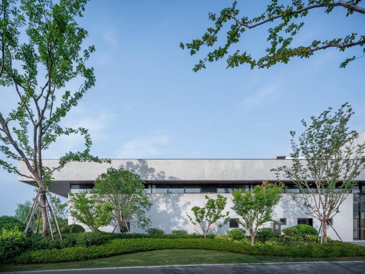 BIM建筑|乐活集盒：南京雅达 · 子罗城 / line+建筑事务所、gad