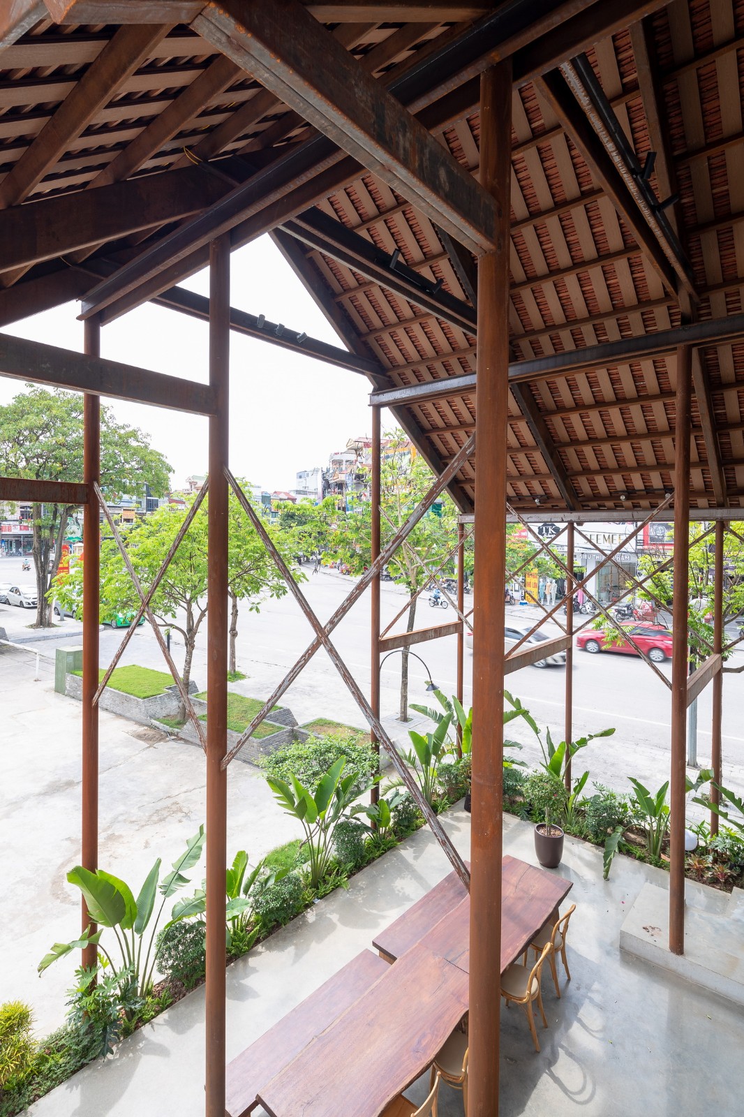 BIM建筑|May 咖啡厅和面包店 / FeA