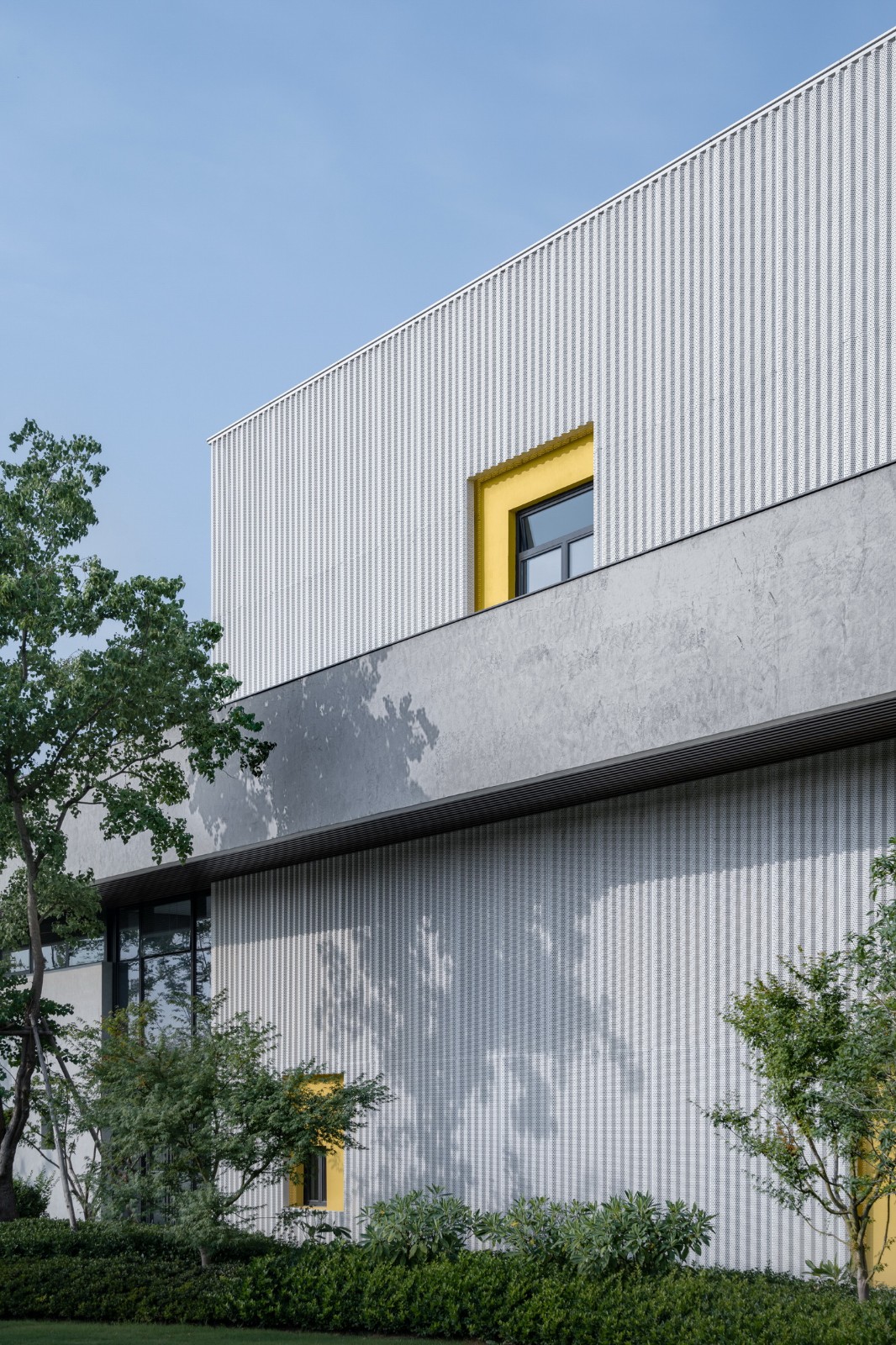 BIM建筑|乐活集盒：南京雅达 · 子罗城 / line+建筑事务所、gad