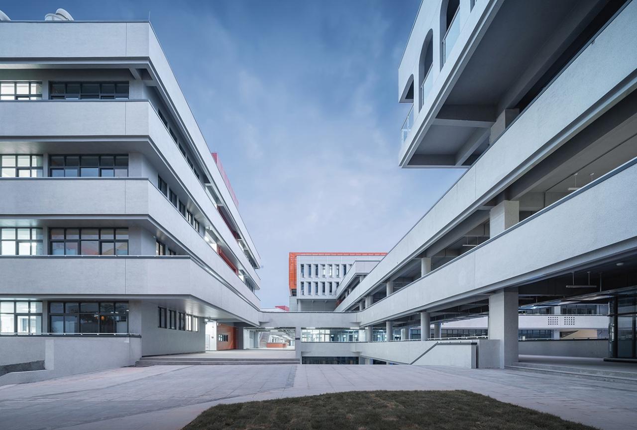 BIM建筑|台山市广旭实验学校 / 象外营造工作室