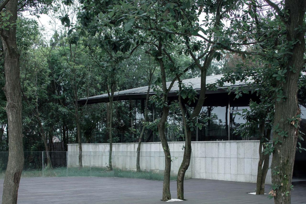 BIM建筑|新余树蛙自然体验中心 / 度向建筑