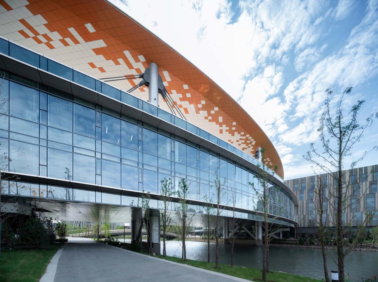 BIM建筑|西交利物浦大学太仓校区 / HPP Architects