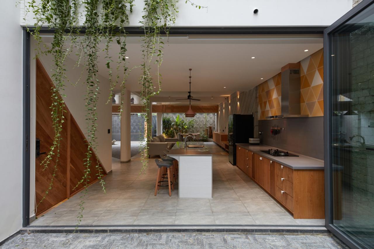 BIM建筑|三角形之家 / Khuon Studio