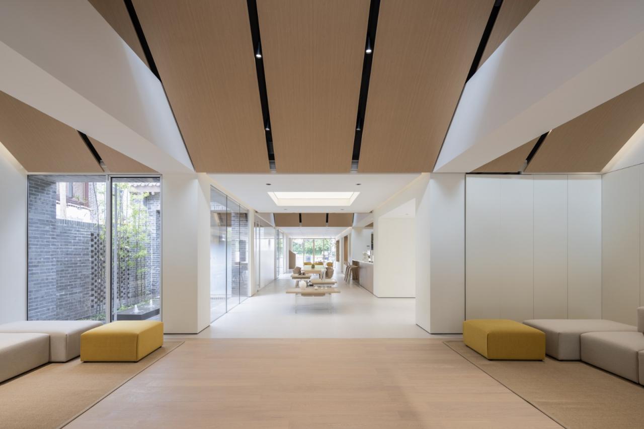 BIM建筑|融新于旧，与时并进：济南蔚来中心 / LUKSTUDIO芝作室