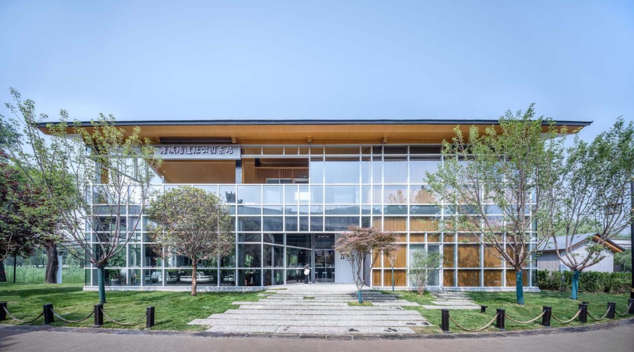 BIM建筑|曲江旅游观光轻轨站点改造提升 / 上海秉仁建筑师事务所