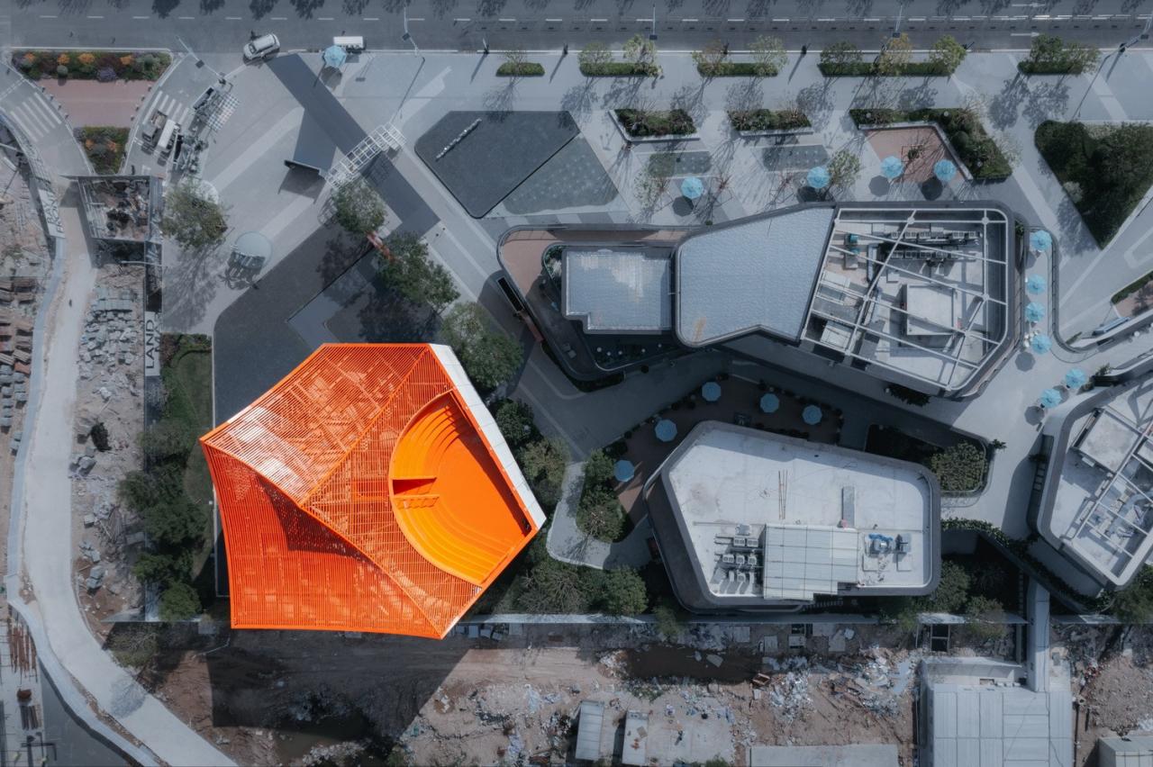 BIM建筑|飞翔的红山 / Wutopia Lab