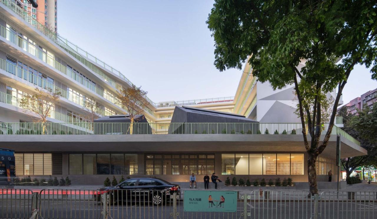 BIM建筑|深圳福田新沙小学 / 一十一建筑