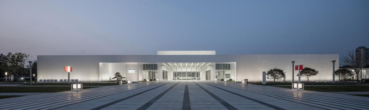 BIM建筑|江南印·造园六章——“两湖”创新区规划展示馆 / 简和建筑