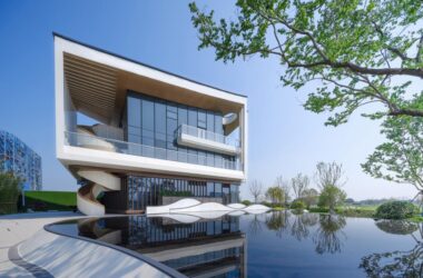 BIM建筑|长三角科大亨芯研究院：在长三角“原点”打造江南水乡式特色产业园 / 三益建筑-BIM建筑网