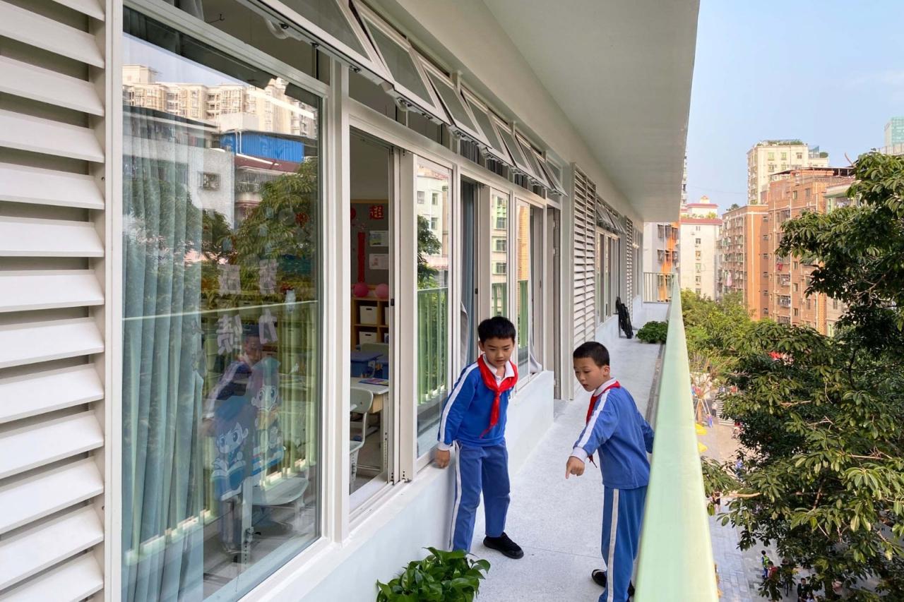 BIM建筑|深圳福田新沙小学 / 一十一建筑