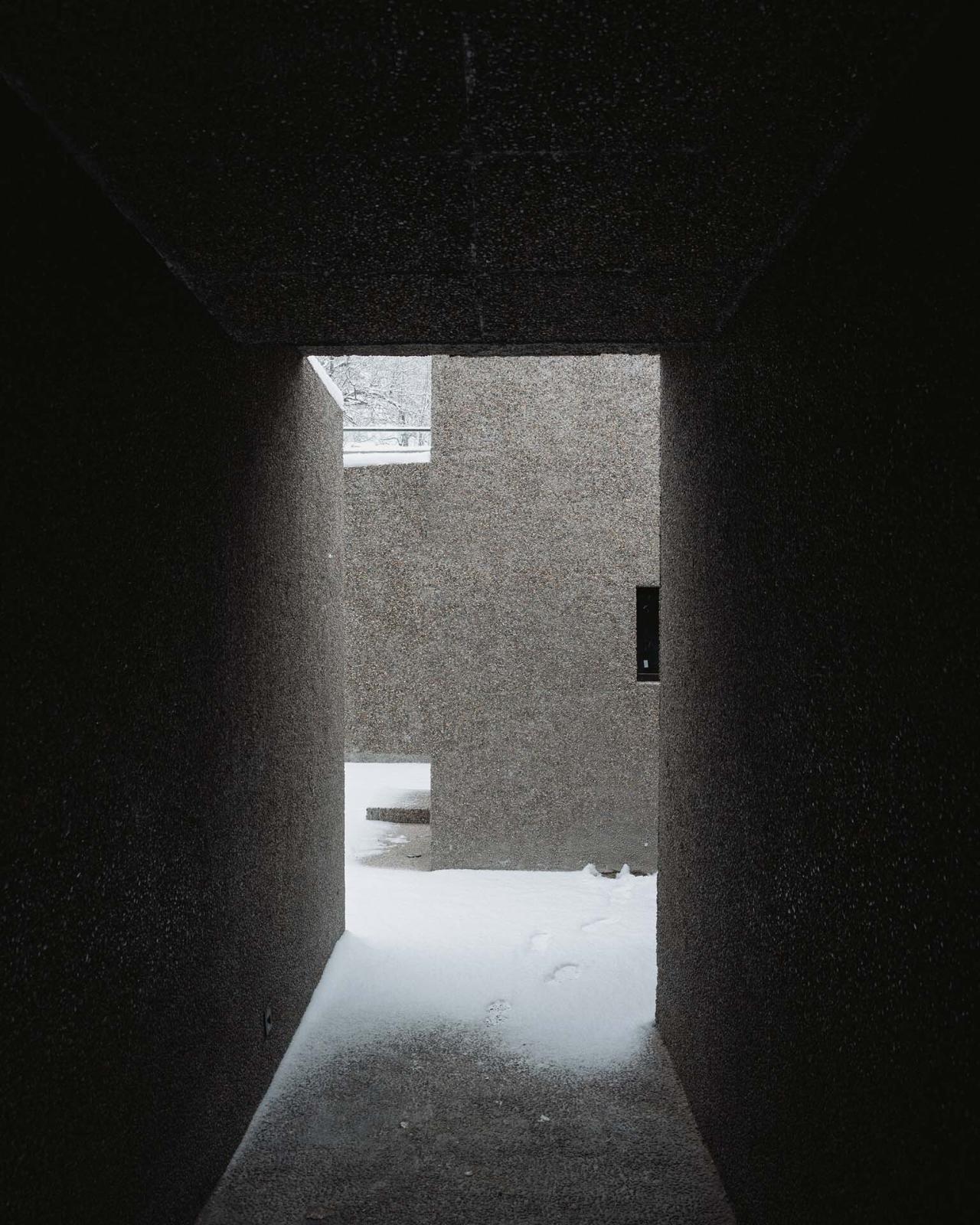 BIM建筑|一山间慢院：长城下的桥 / 叙事空间建筑事务所