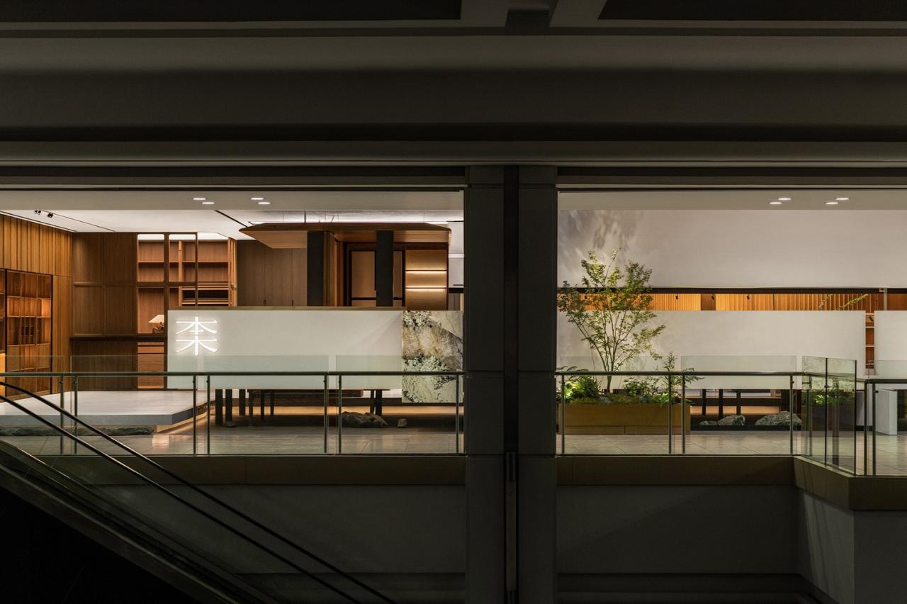 BIM建筑|一种材料与当代建构的情绪平衡：本木展厅 / 蜂鸟设计