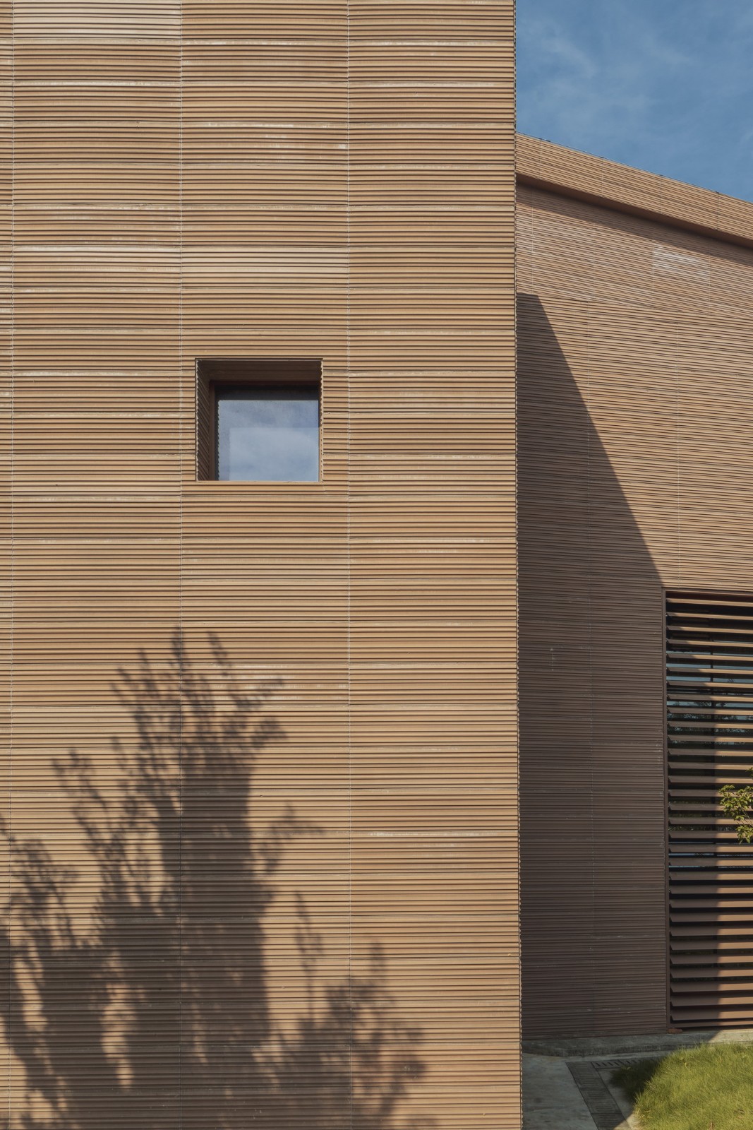 BIM建筑|叠加情感，构筑建筑 ：铜官窑遗址博物馆 / 罗劲工作室