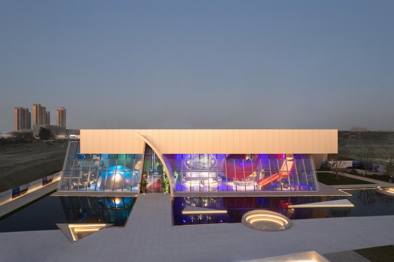 BIM建筑|西安泾河新城崇文郎樾展示中心 / aoe事建组