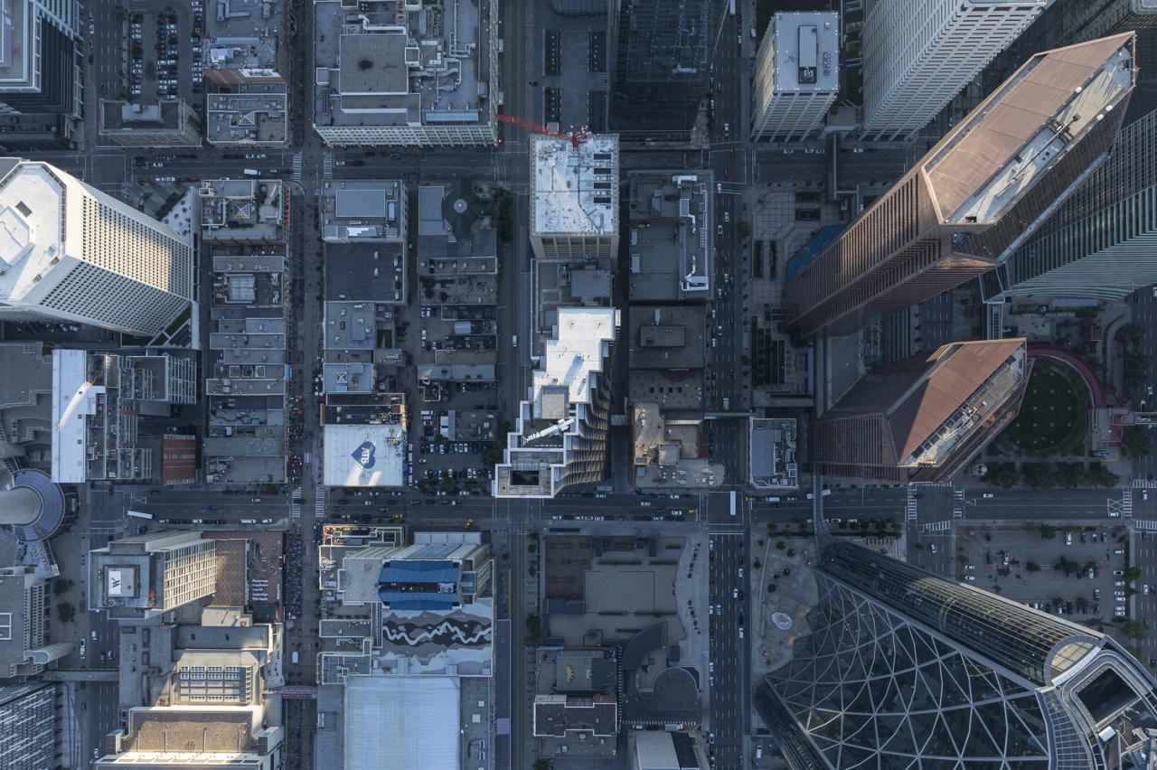 BIM建筑|BIG 两个新作：温哥华之家和泰勒斯大楼，重力和失重摩天楼