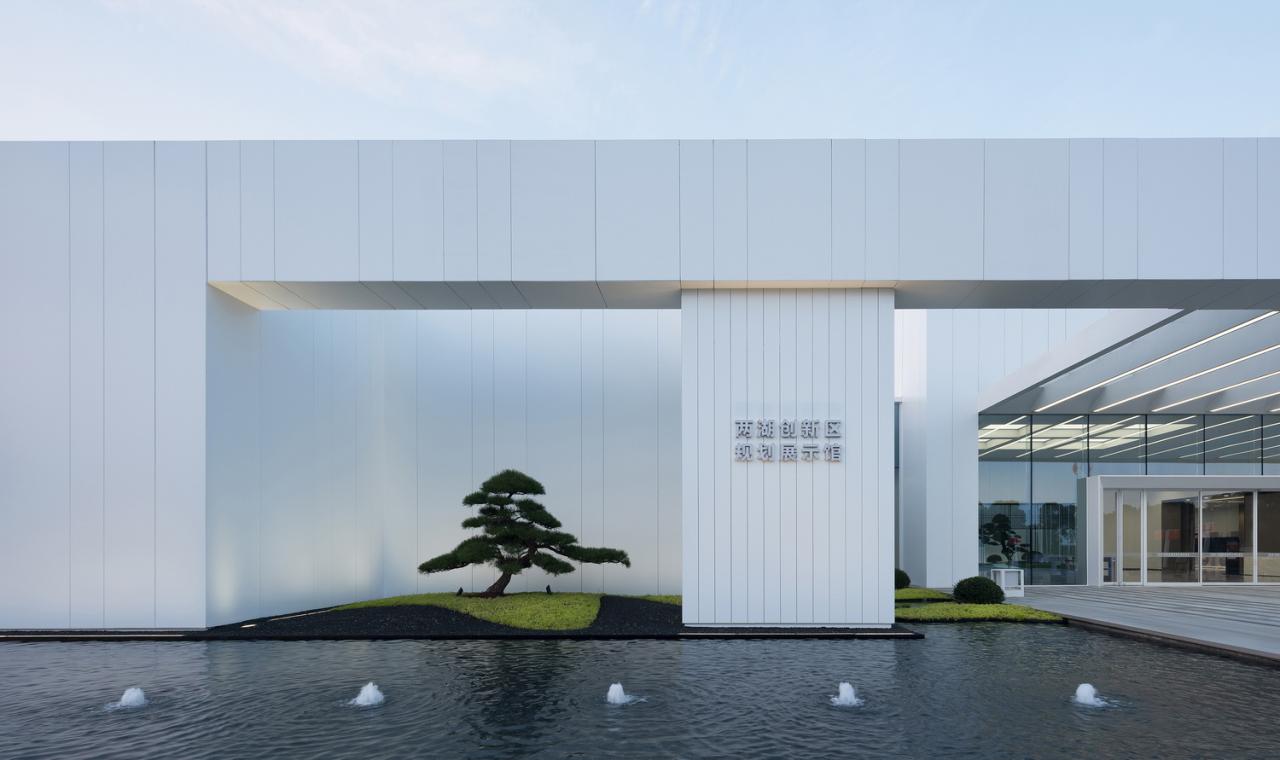 BIM建筑|江南印·造园六章——“两湖”创新区规划展示馆 / 简和建筑