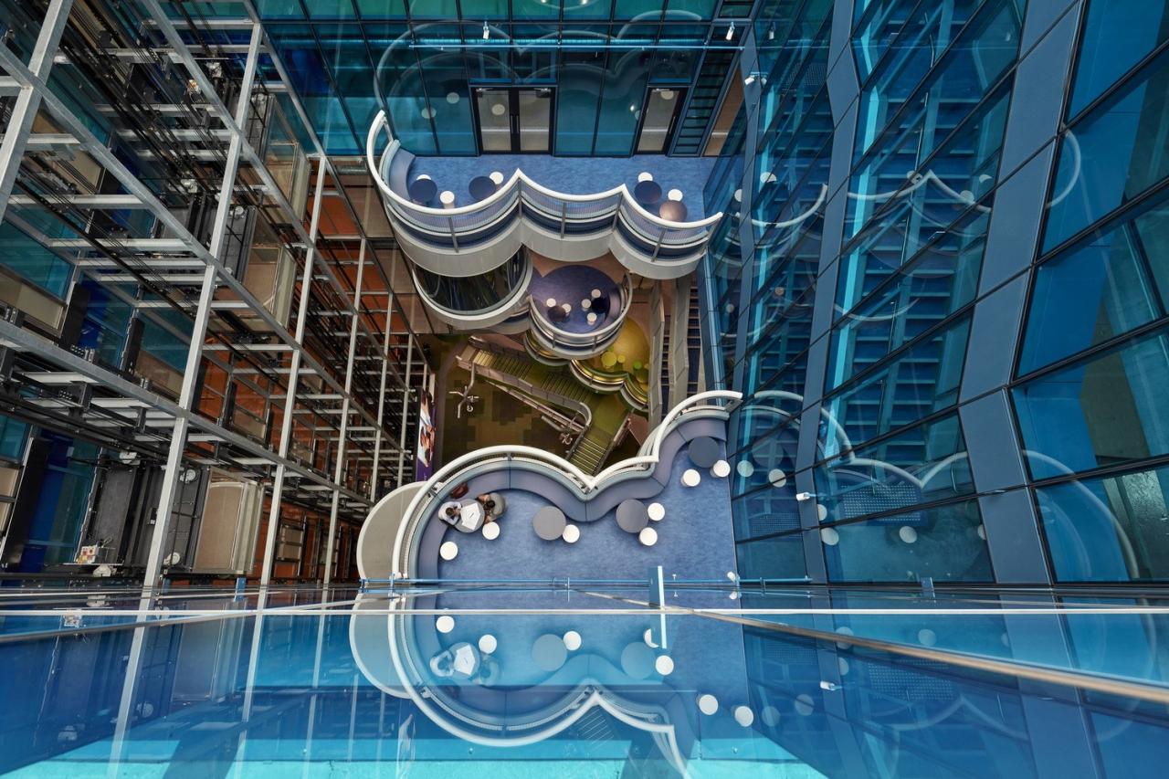 BIM建筑|昆士兰大学化工学院 Andrew N. Liveris，‘圈’出公共空间 / Lyons + m3architecture