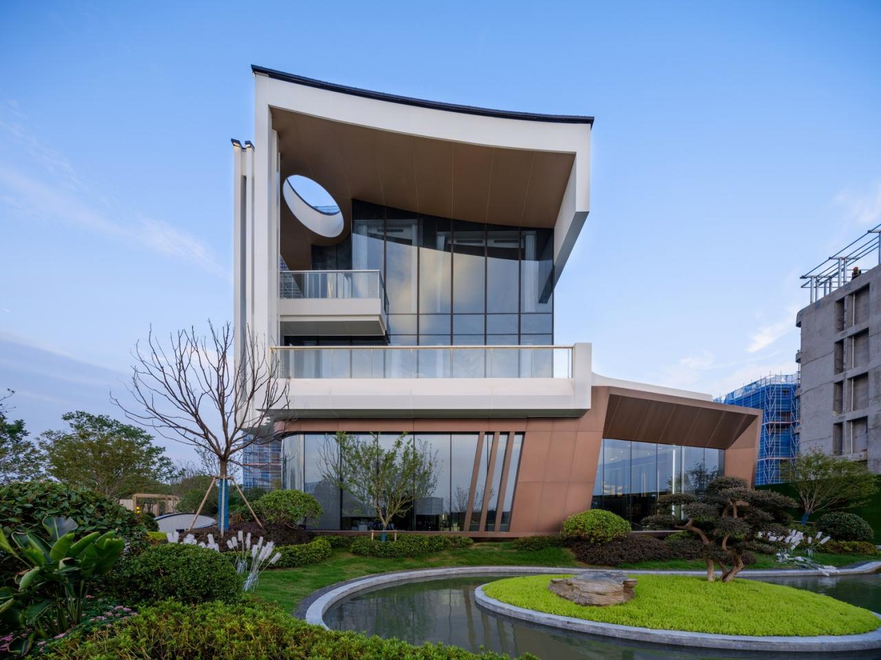 BIM建筑|长三角科大亨芯研究院：在长三角“原点”打造江南水乡式特色产业园 / 三益建筑